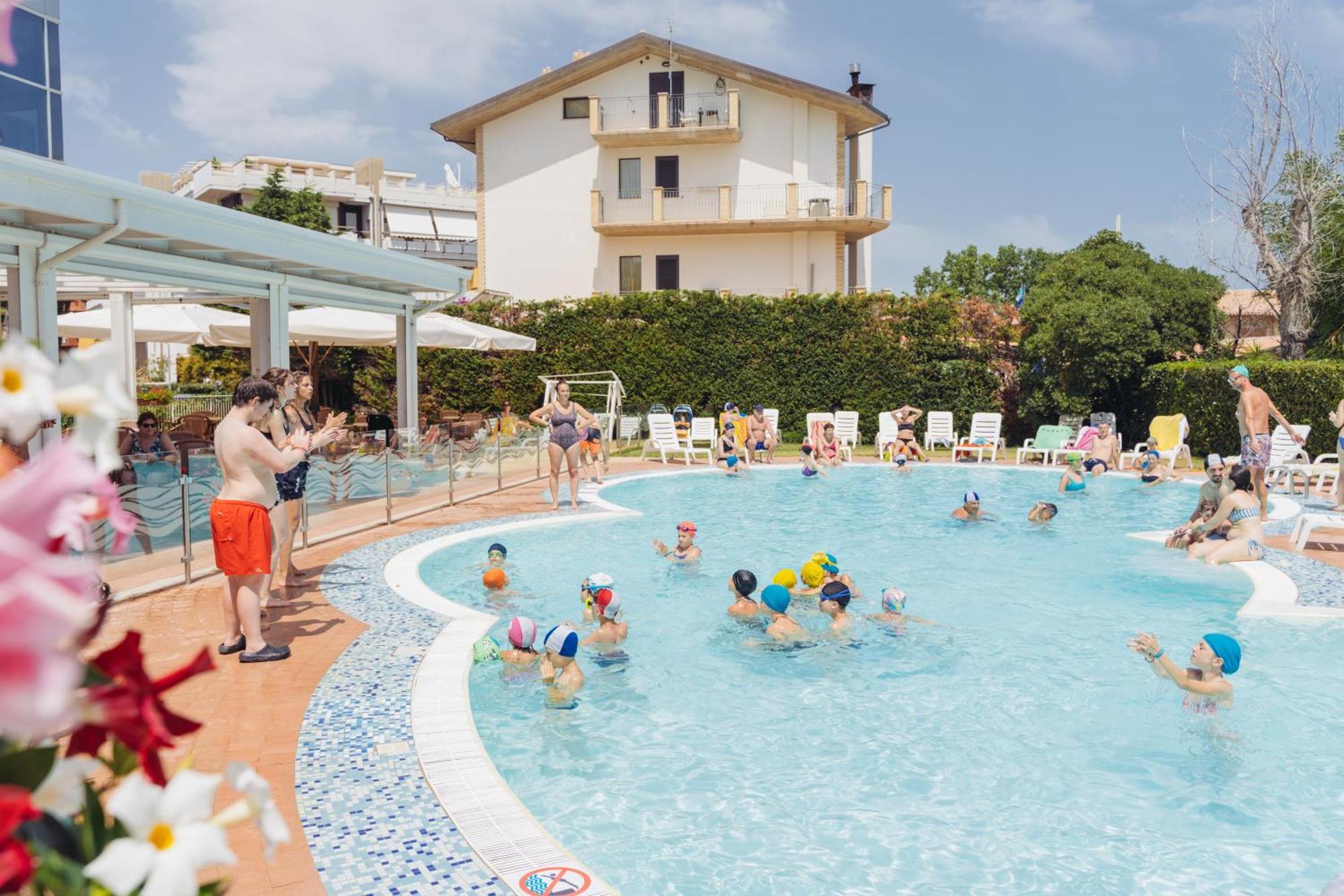 Hermitage Hotel Silvi Marina Εξωτερικό φωτογραφία