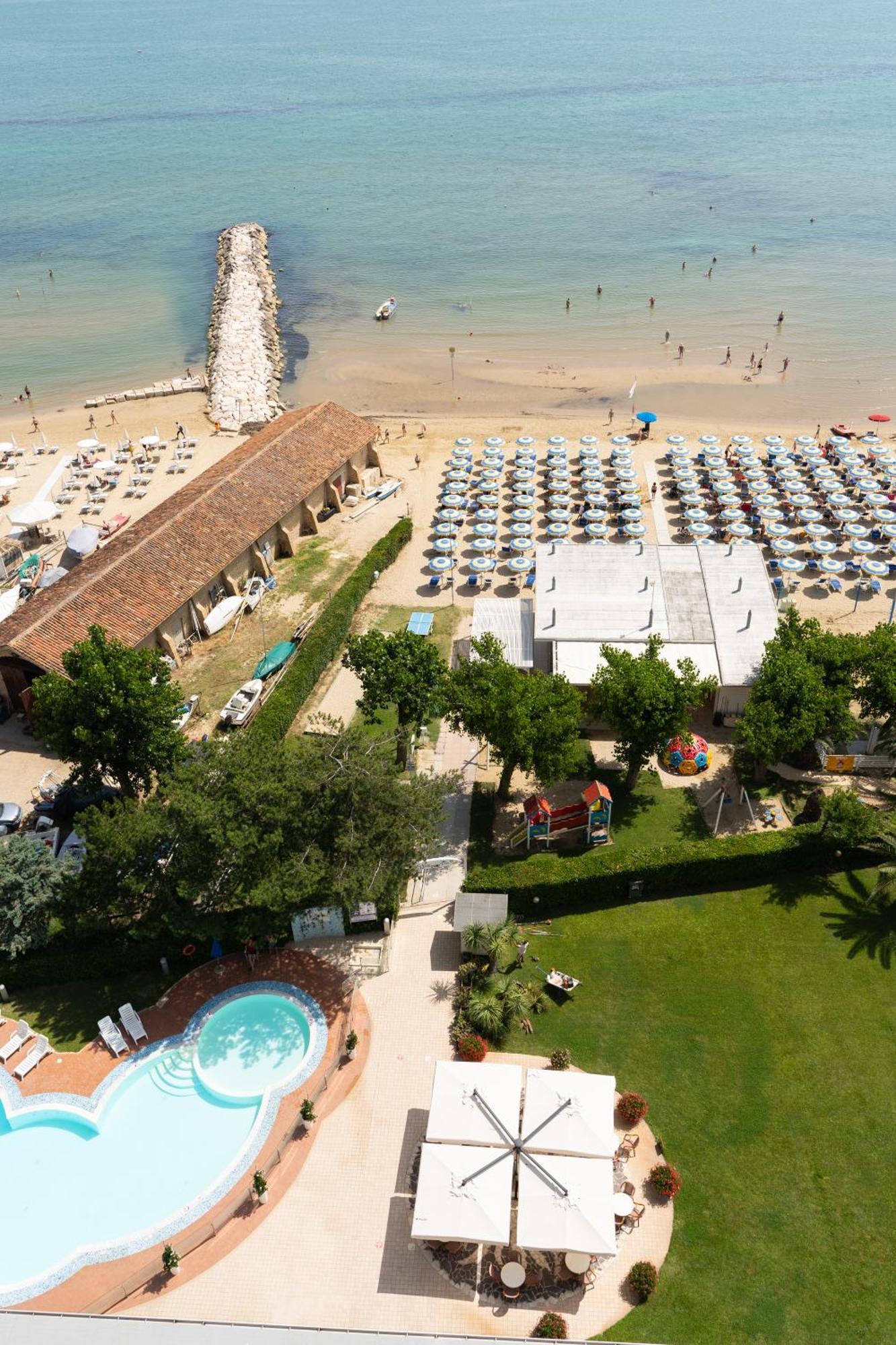 Hermitage Hotel Silvi Marina Εξωτερικό φωτογραφία